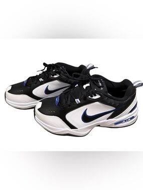 NWOT Nike Air Monarch IV full length air 4E men’s 9 white, black & blue sneakers